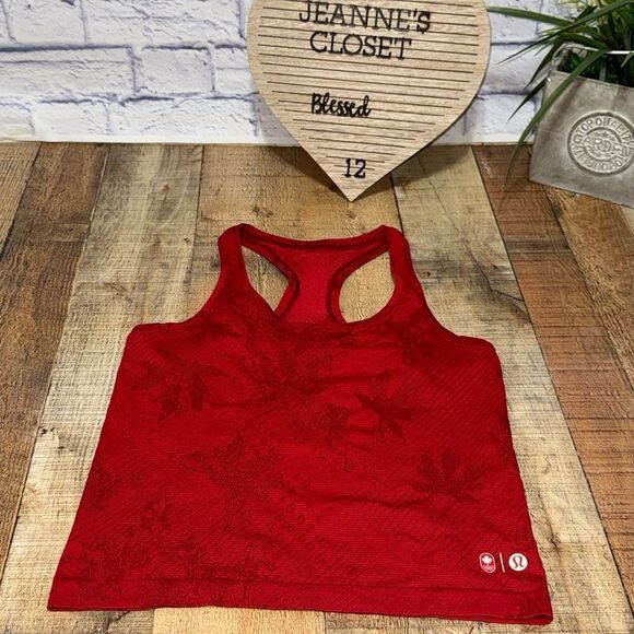 lululemon Women's Team Canada Swiftly Tech Racerback 2.0 Waist Length COC logo - Picture 4 of 11